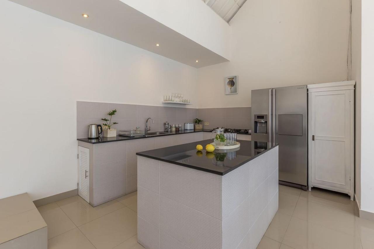 Modern 3Br Pool Villa Verone In Seminyak, Bali Canggu  Exterior photo